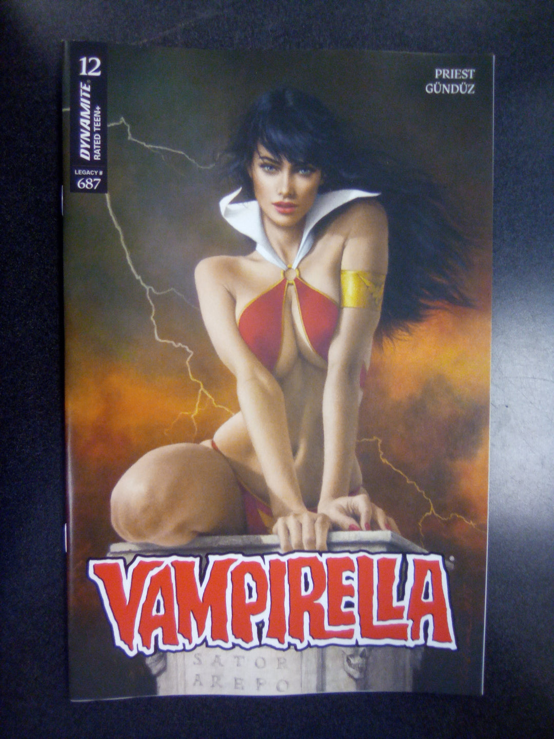 Vampirella #12 Cover F 1:10 Celina Variant