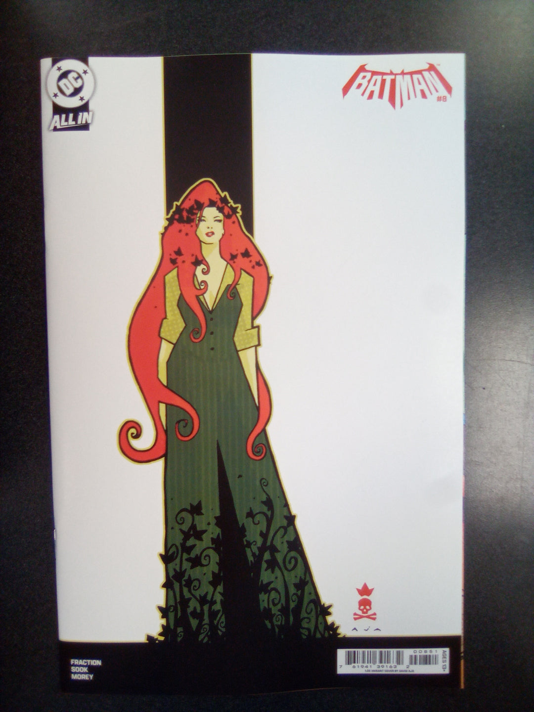 Batman #8 Cover H 1:25 David Aja Variant