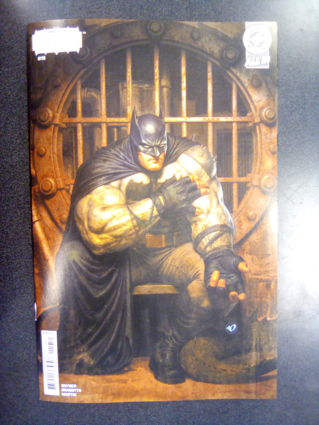Absolute Batman #19 Cover E 1:25 Ariel Olivetti Variant