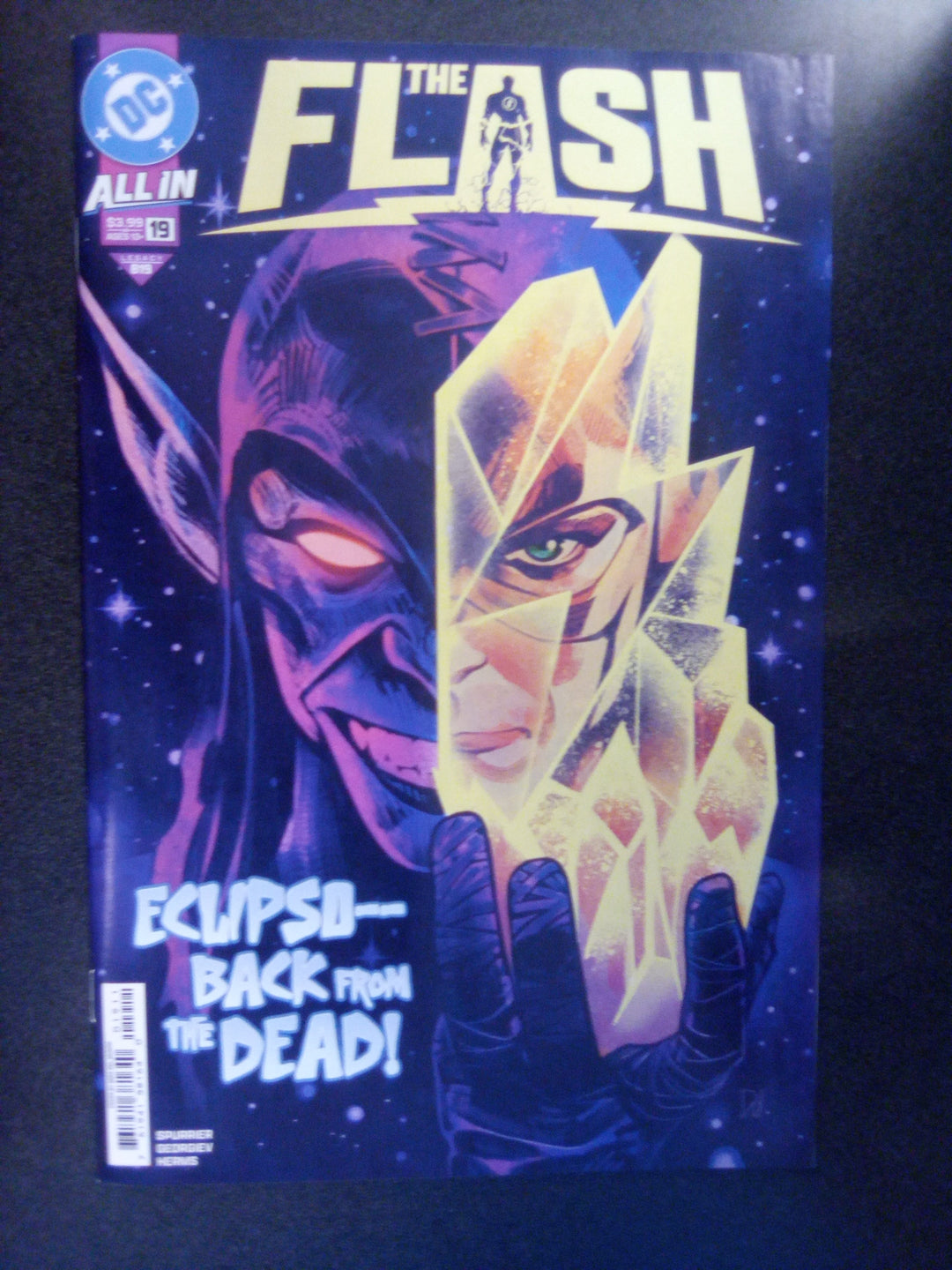 Flash #19 Cover A Mike Del Mundo