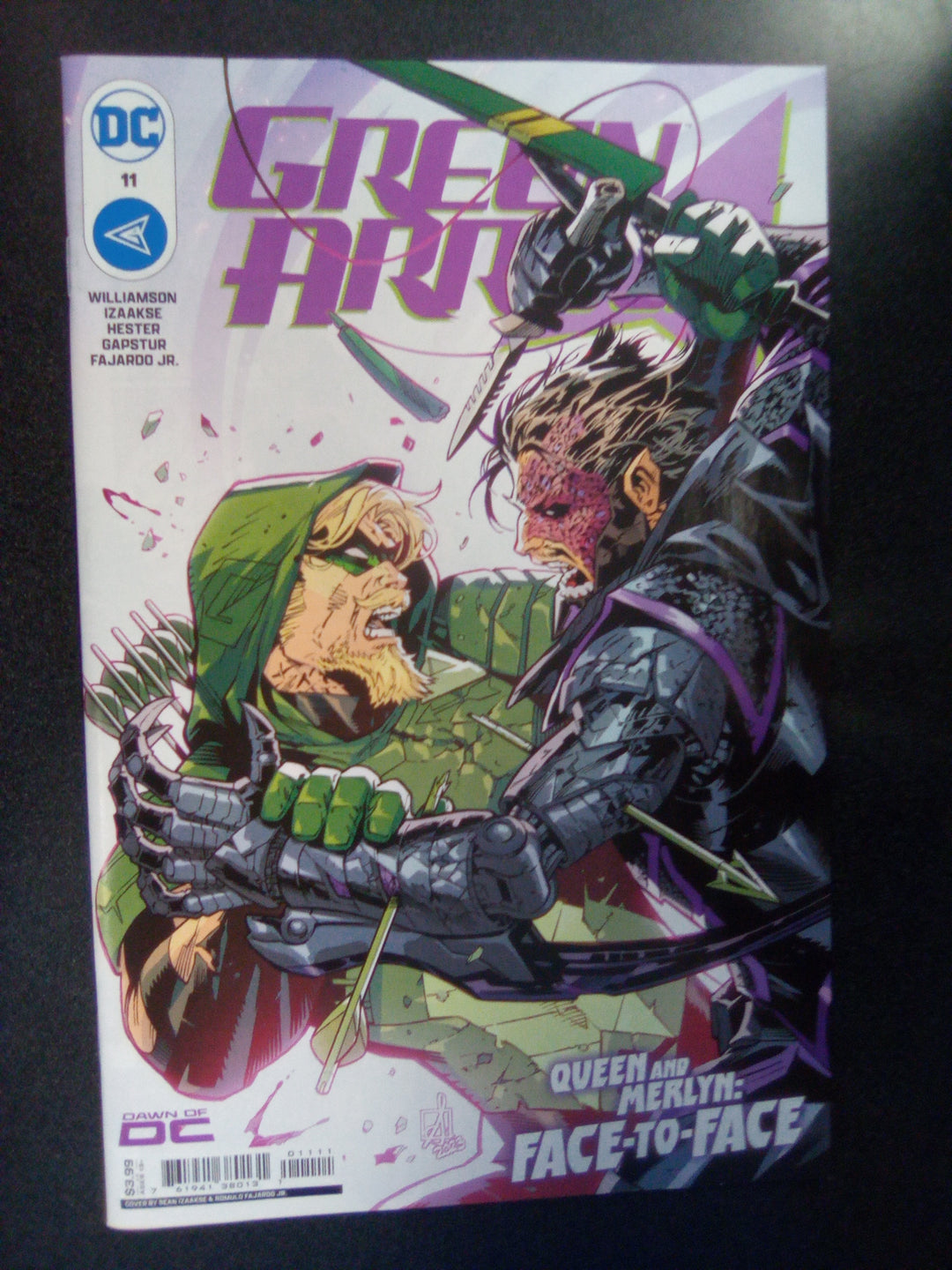 Green Arrow #11 (Of 12) Cover A Sean Izaakse