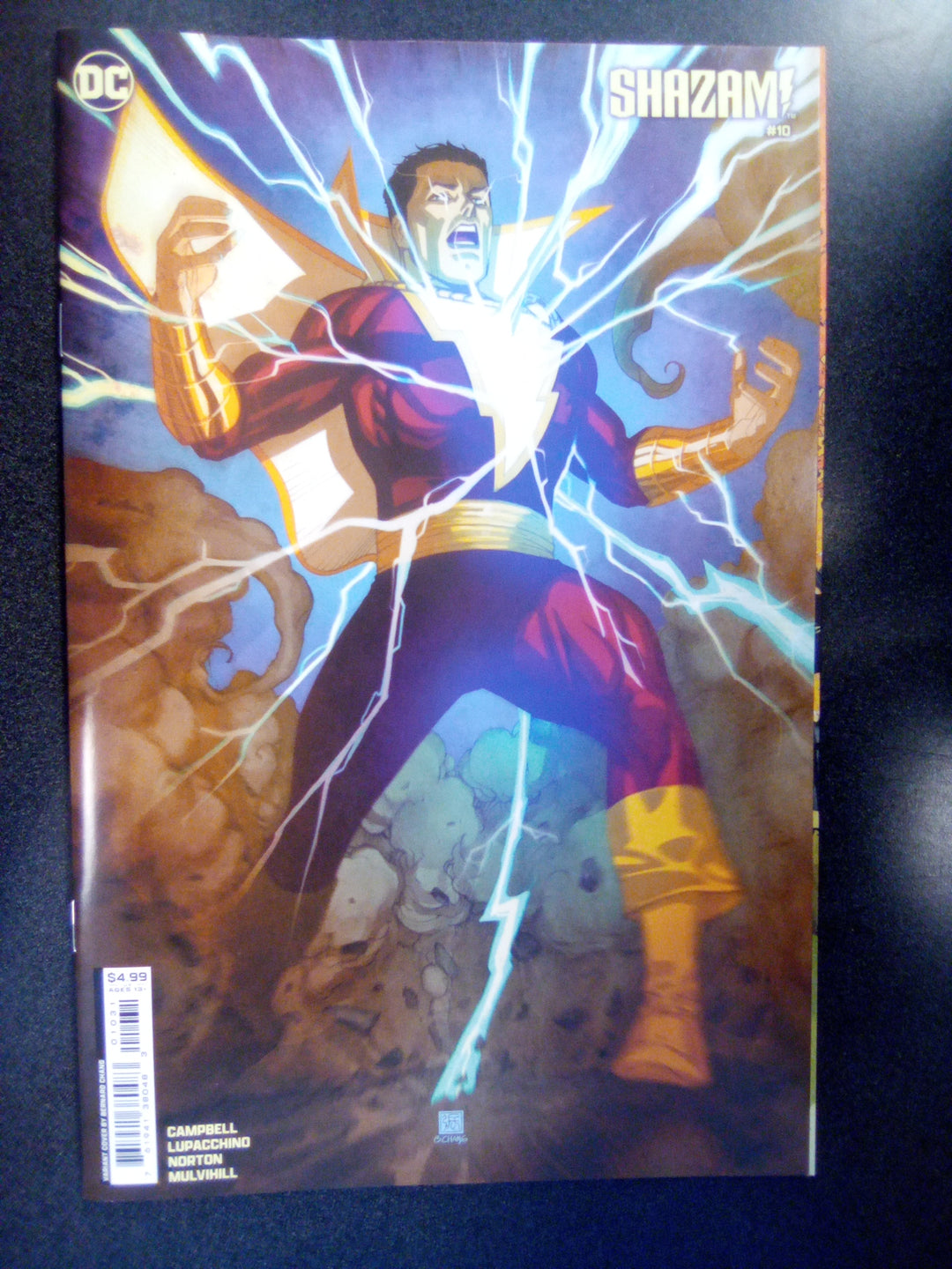 Shazam #10 Cover B Bernard Chang Card Stock Variant