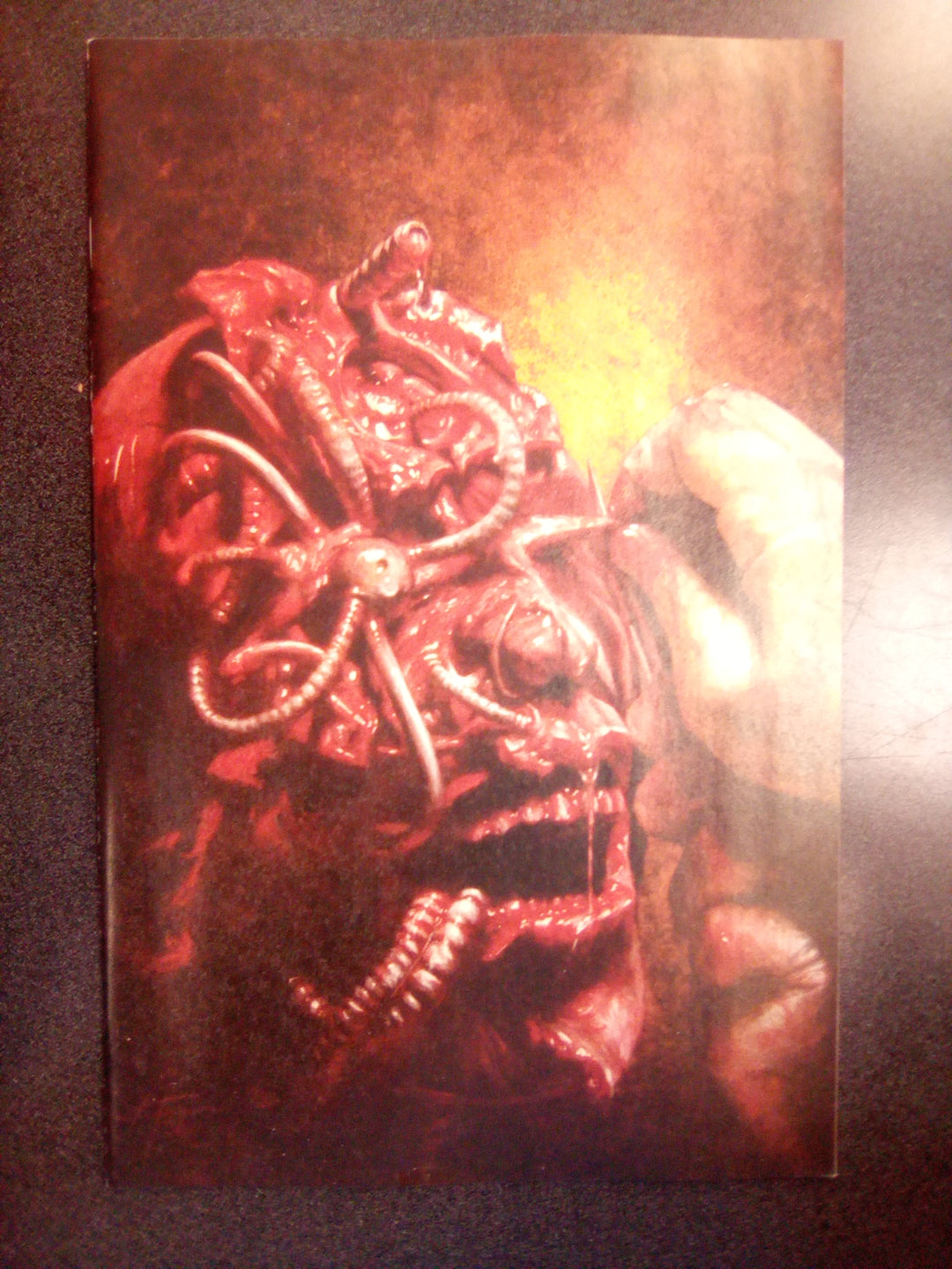 Hello Body Horror #1 E 1:10 Variant Edition (Full Art, Campbell)