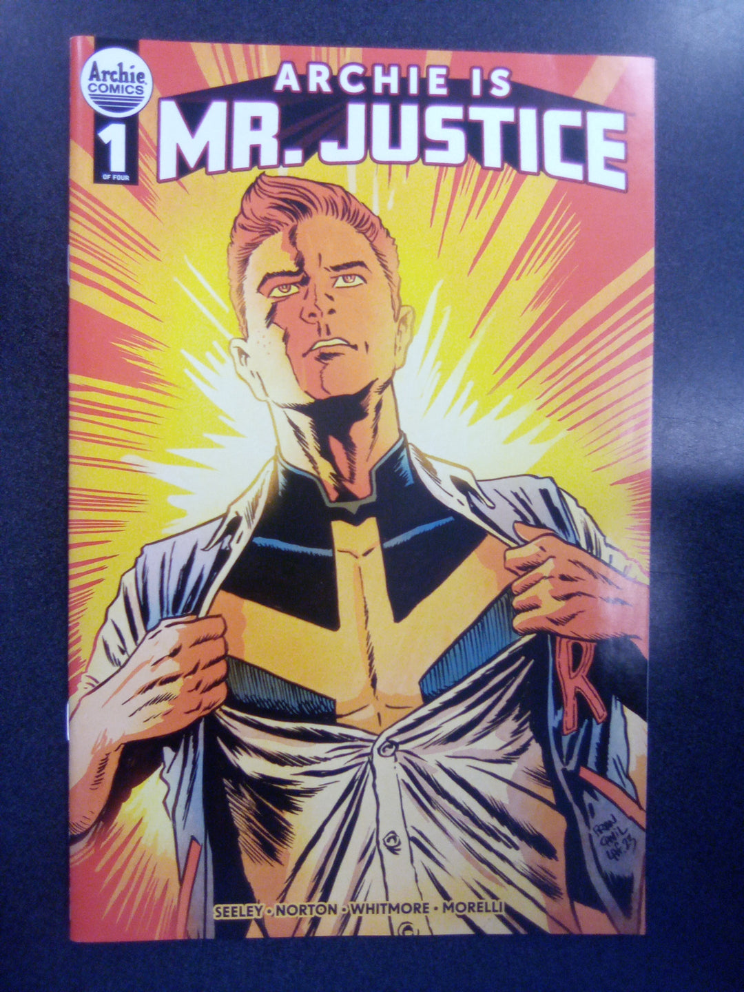 Archie Is Mr Justice #1 (Of 4) Cover B Francesco Francavilla