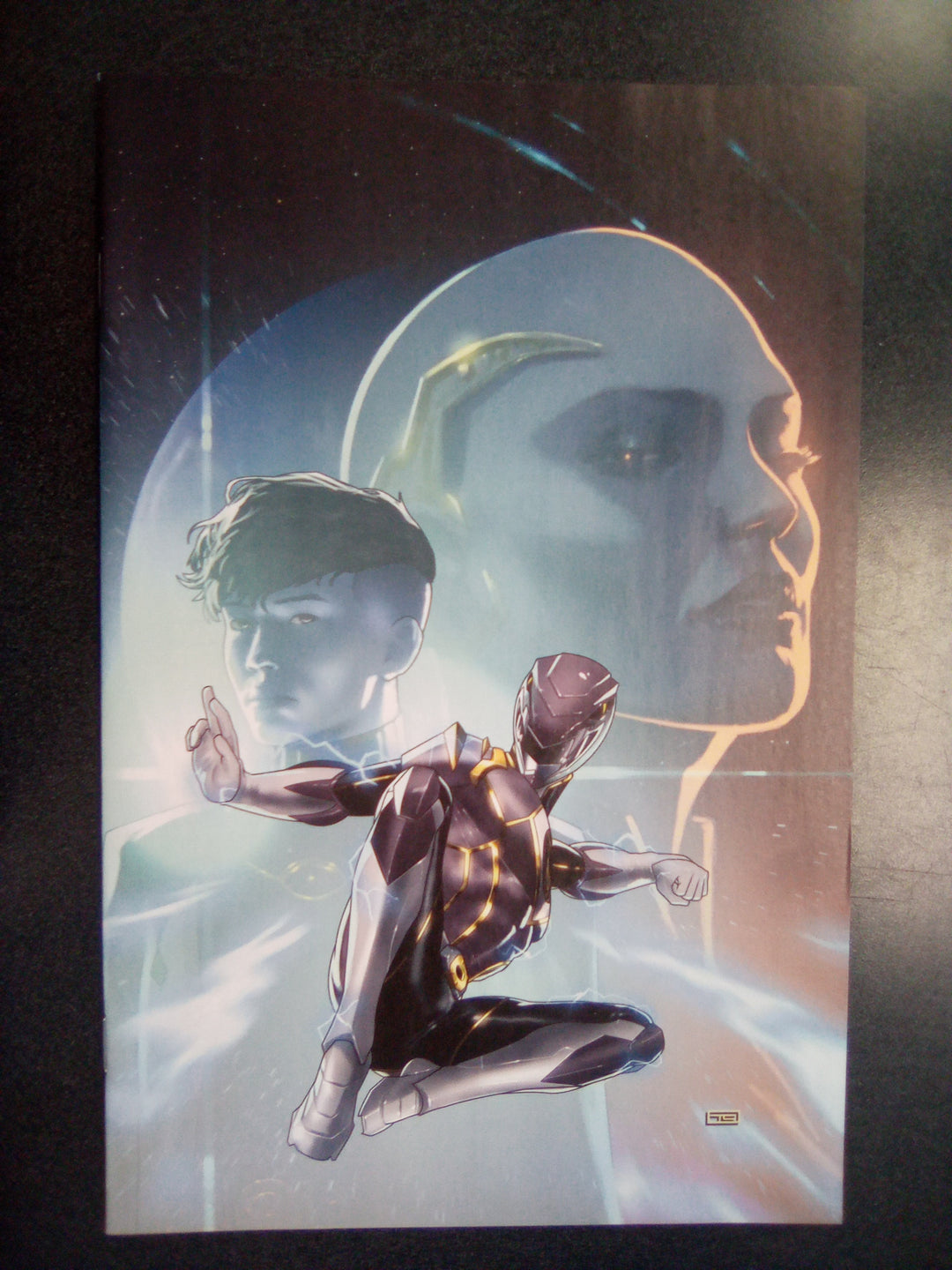 Power Rangers Prime #10 I Unlimited Variant (Clarke)