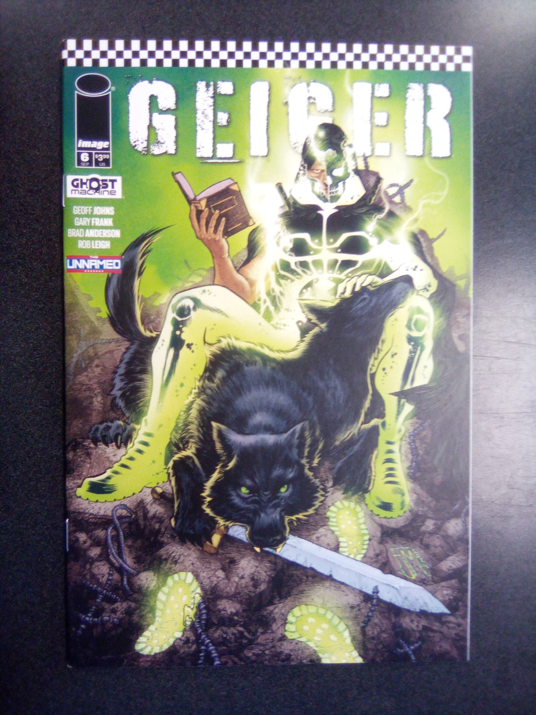 Geiger #6 (2024) Cover B Francis Manapul Variant