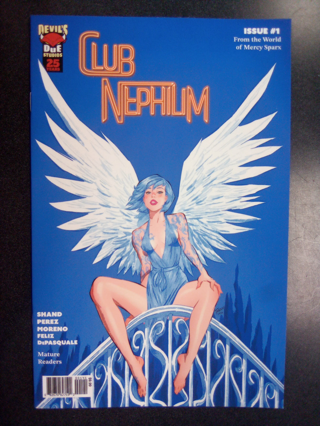 Club Nephilim #1 Cover D 1:10 Andrew Tarusov Uv Spot Variant