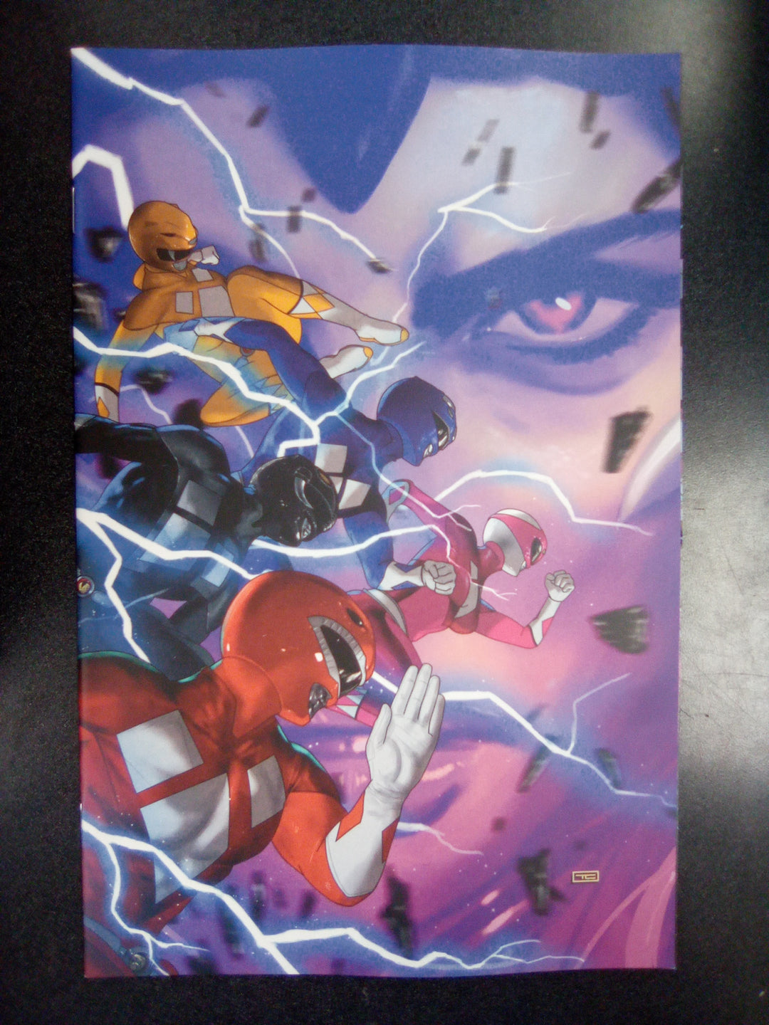Mighty Morphin Power Rangers (2026) #1 G 1:20 Variant Edition Variant (Full Art, Clarke)