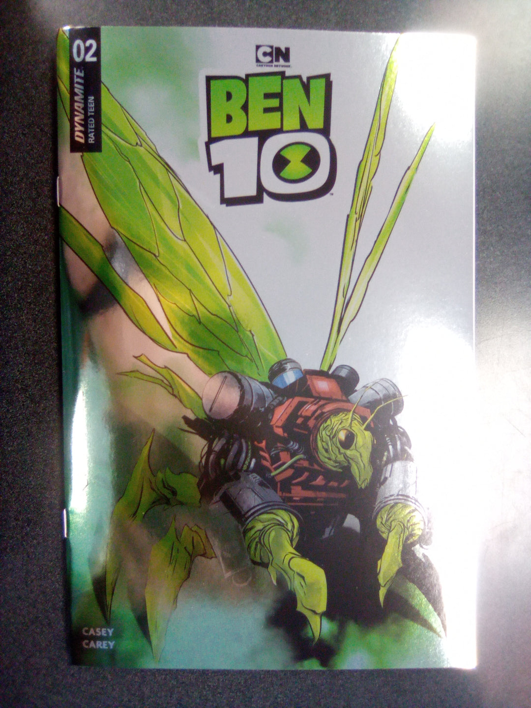 Ben 10 #2 Cover S Inc 1:15 Dustin Nguyen Foil Variant