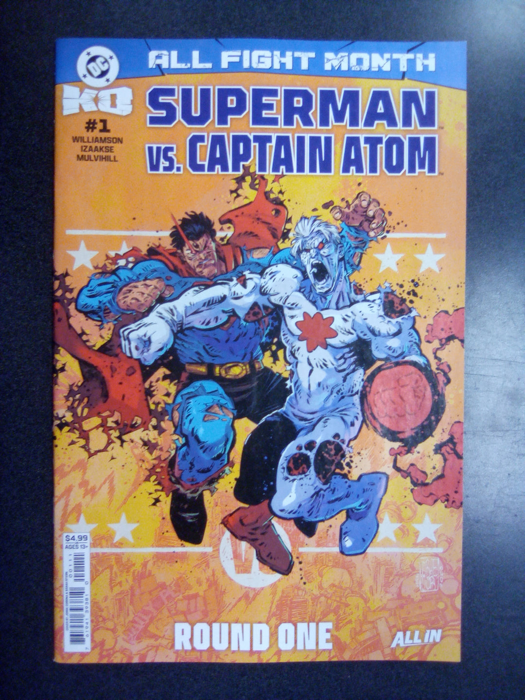 DC K.O. Superman vs Captain Atom #1 (One Shot) Cover A Jorge Corona