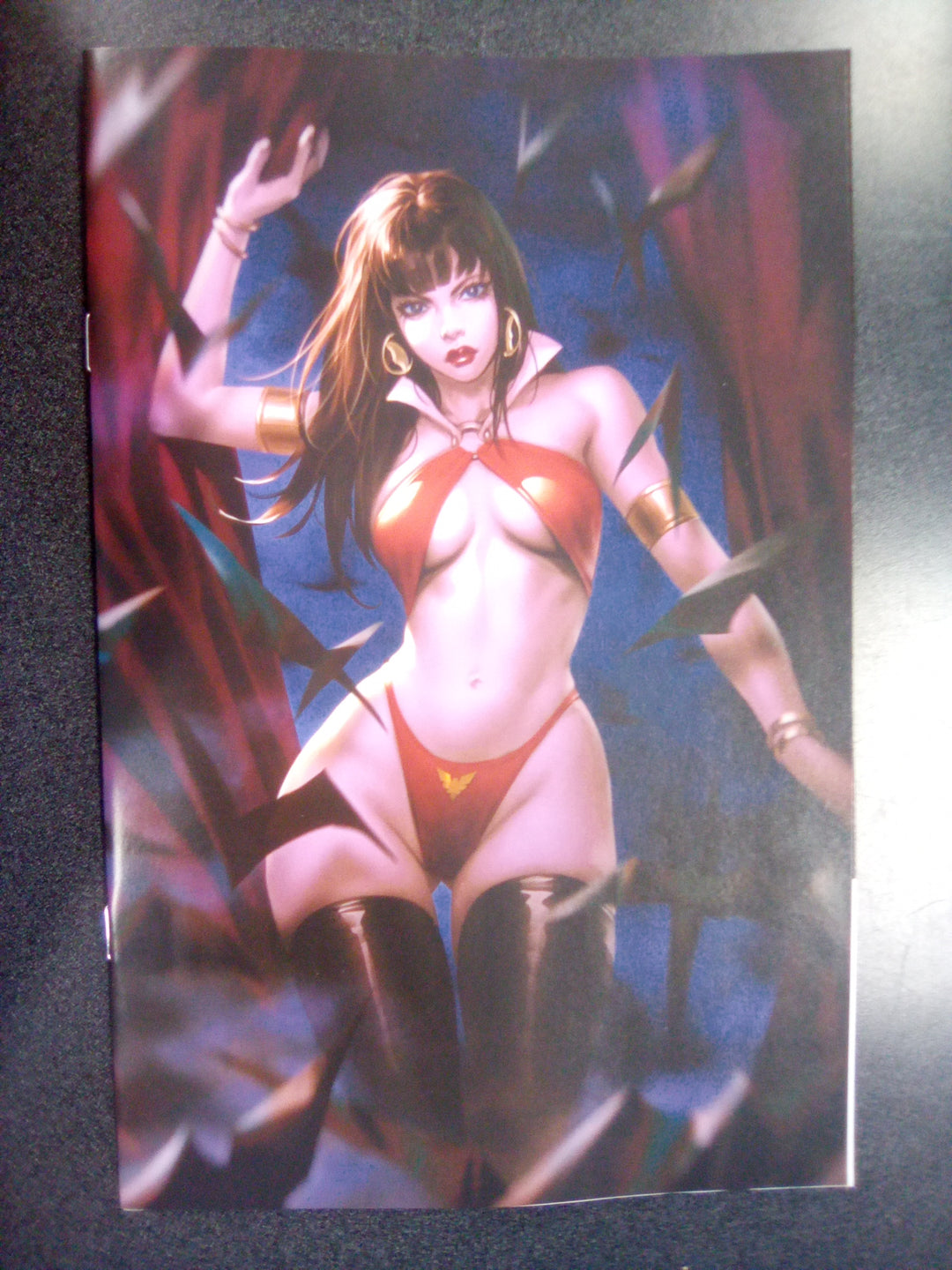 Vampirella (2026) #3 Cover J 1:15 Derrick Chew Full Art Variant