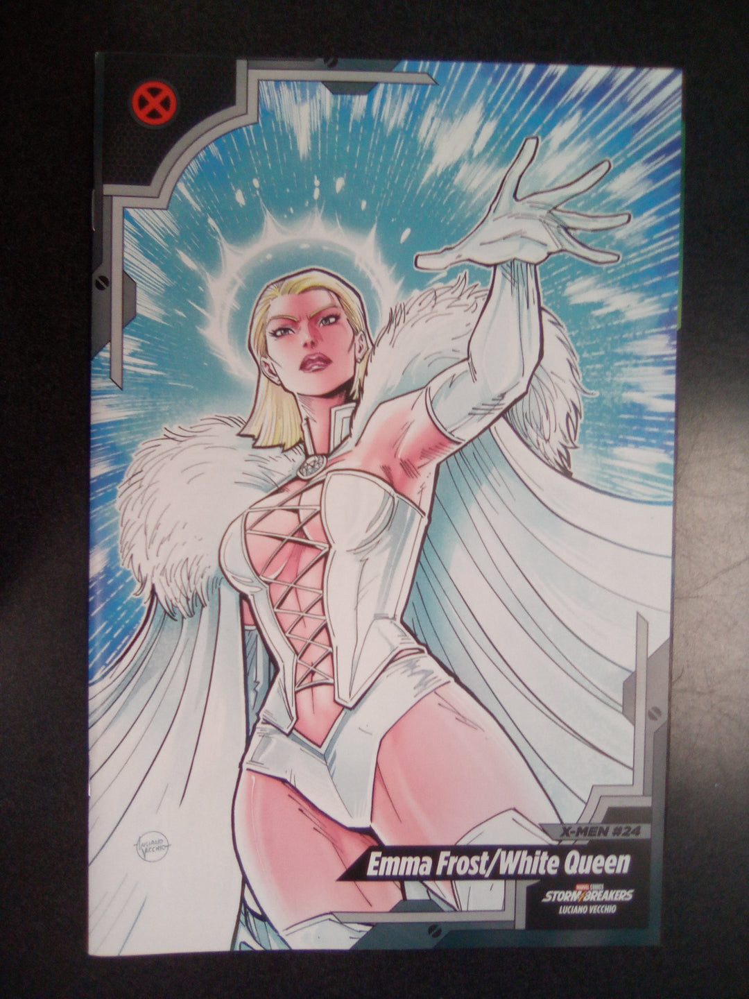 X-Men #24 Luciano Vecchio X-Men Trading Card Variant