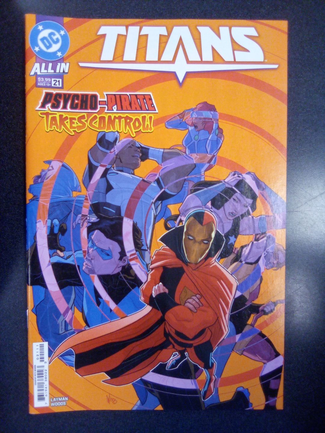 Titans #21 Cover A Pete Woods
