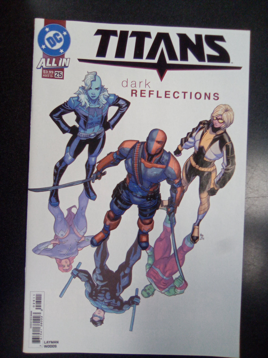 Titans #25 Cover A Pete Woods
