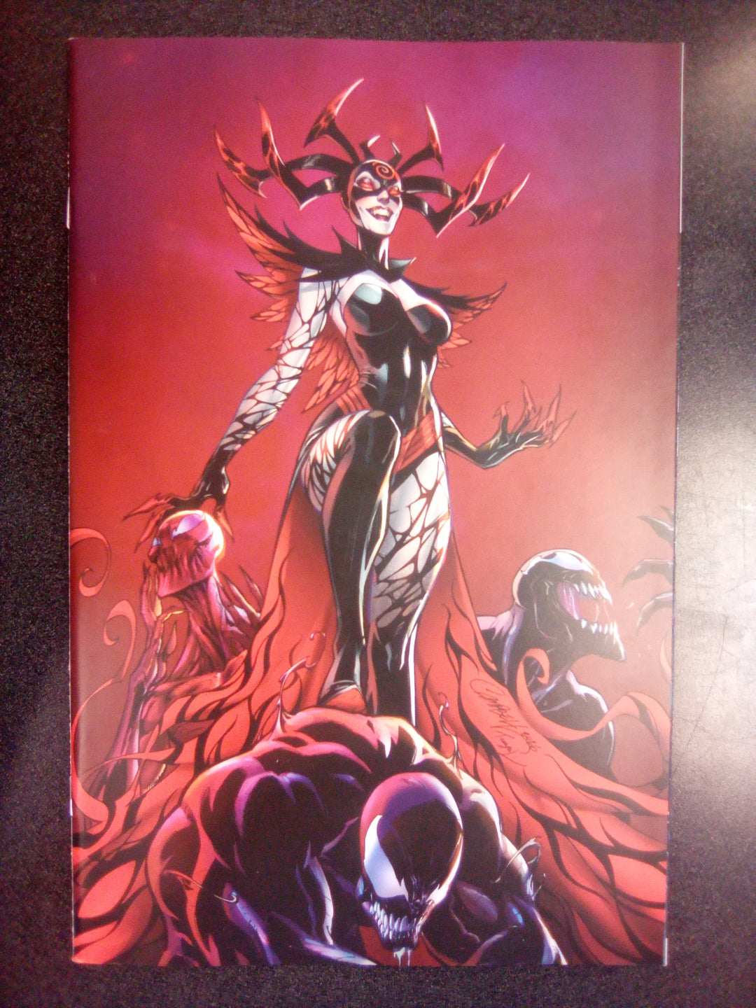 Queen In Black #1 J. Scott Campbell Full Art Variant