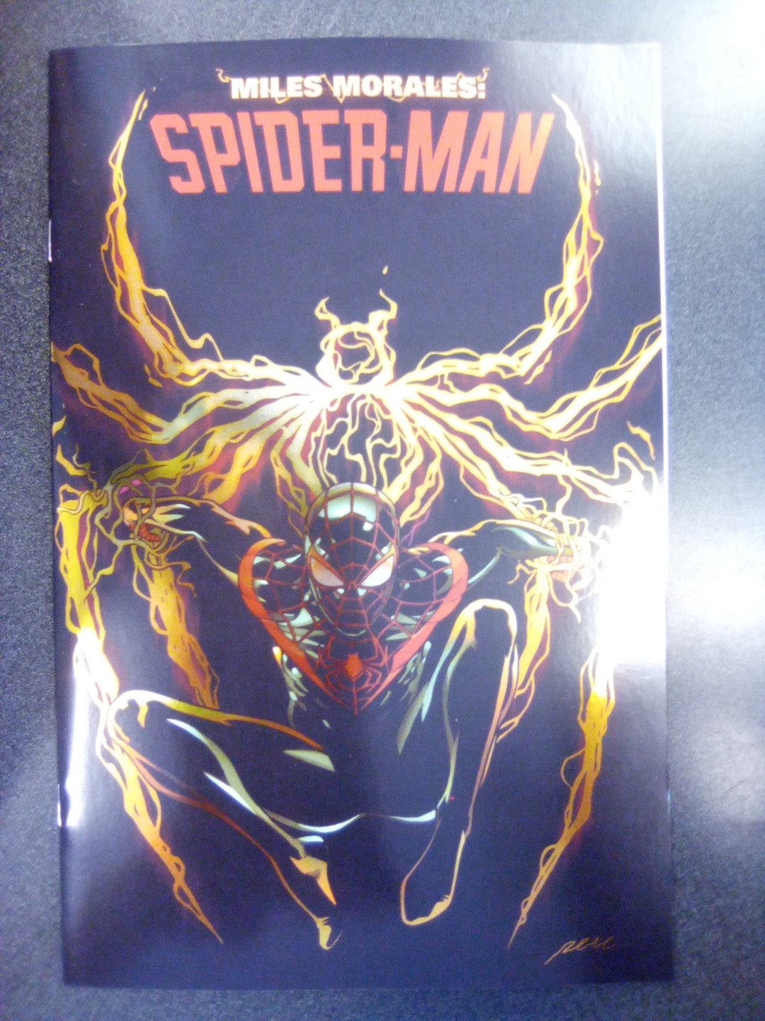 Miles Morales: Spider-Man #1 Pere Perez Foil Variant