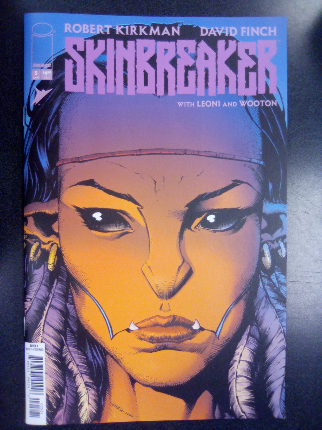 Skinbreaker #5 Cover B David Finch & Annalisa Leoni Portrait Variant