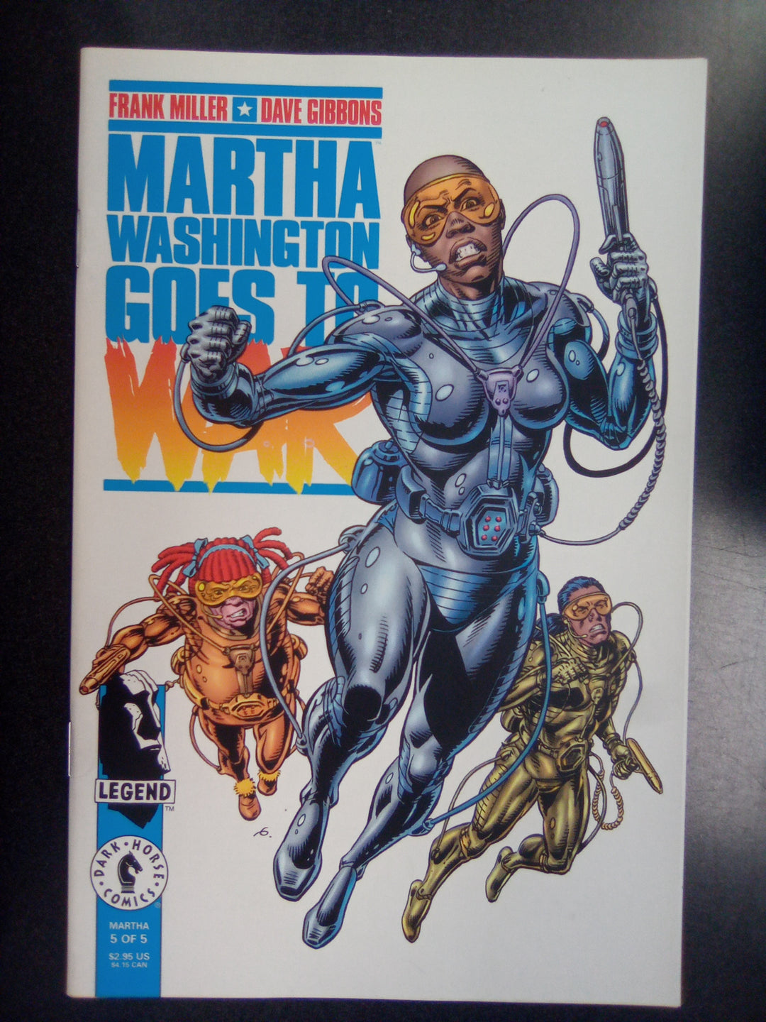 Martha Washington Goes To War #5 (1994) NM