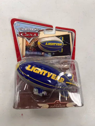 Disney Pixar Cars - Aloft the Lightyear Blimp - World of Cars #4 Deluxe