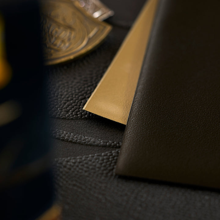 Dragon Shield - Black & Gold - Matte Dual Sleeves - Standard (100 Sleeves)
