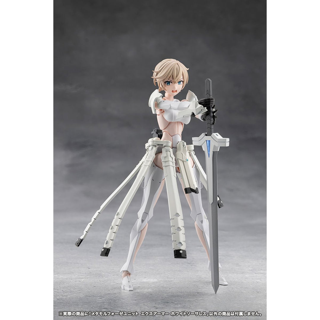 Megalomaria Unlimited Universe Metamorphose Unit EXArmor White Sorceress Model Kit