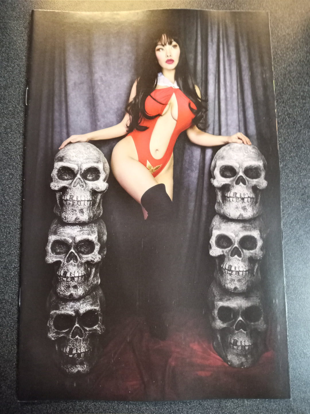 Vampirella Strikes #8 Cover G 15 Copy Variant Edition Cosplay Virgin