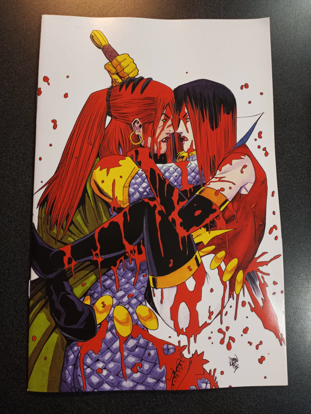 Vampirella vs Red Sonja #4 Cover I 25 Copy Variant Edition Moss Virgin