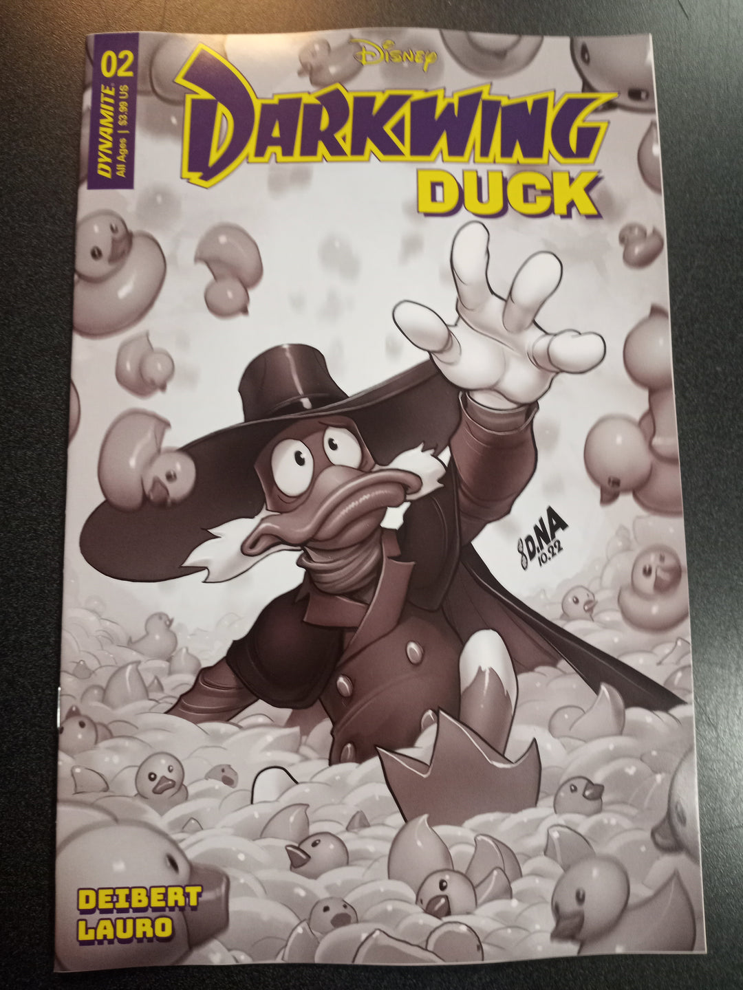 Darkwing Duck #2 Cover I 15 Copy Variant Edition Nakayama Black & White