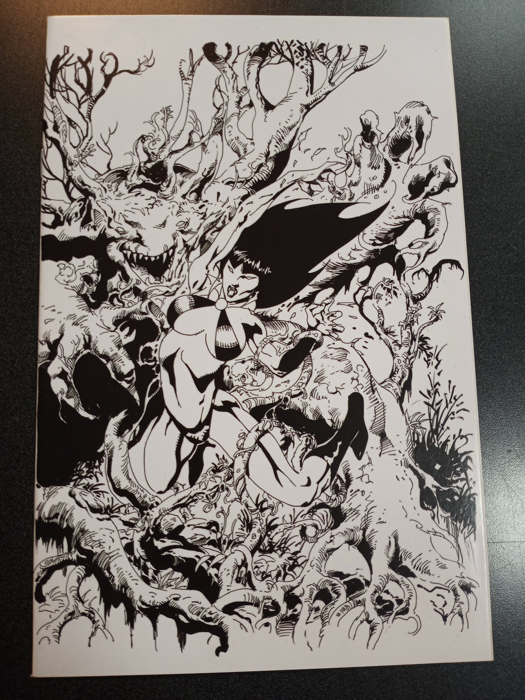 Vengeance of Vampirella #13 1:21 Castro B&W Virgin Variant
