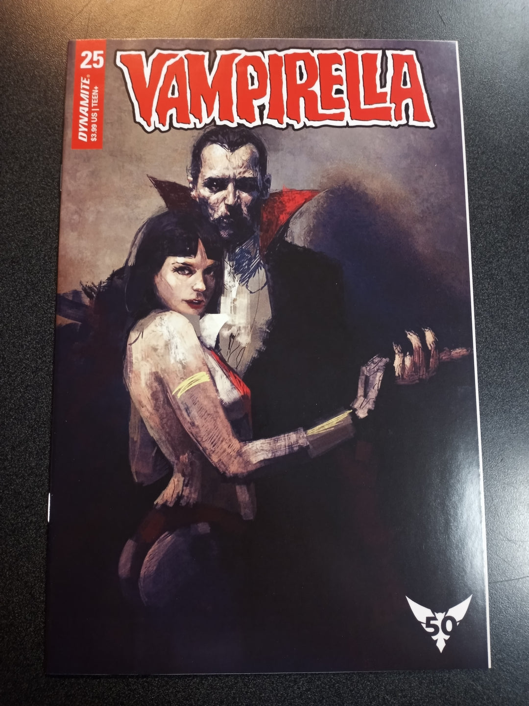 Vampirella #25 1:15 Mastrazzo Homage Variant