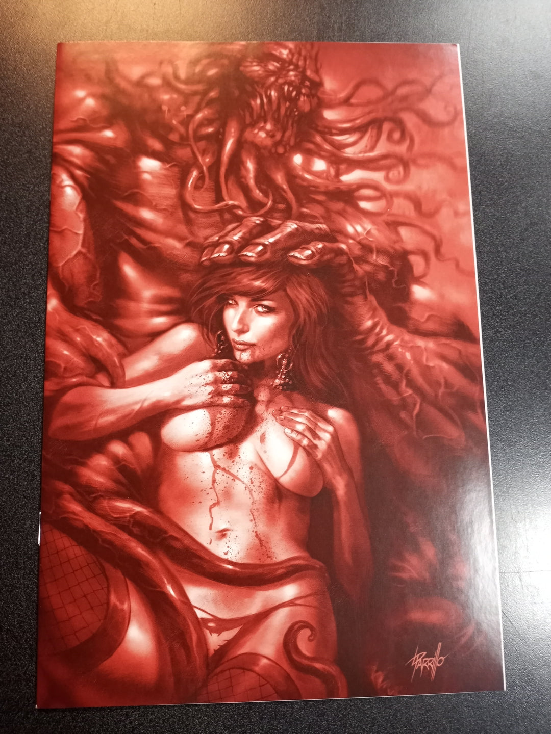 Vampirella #10 1:21 Parrillo Tint Virgin Variant