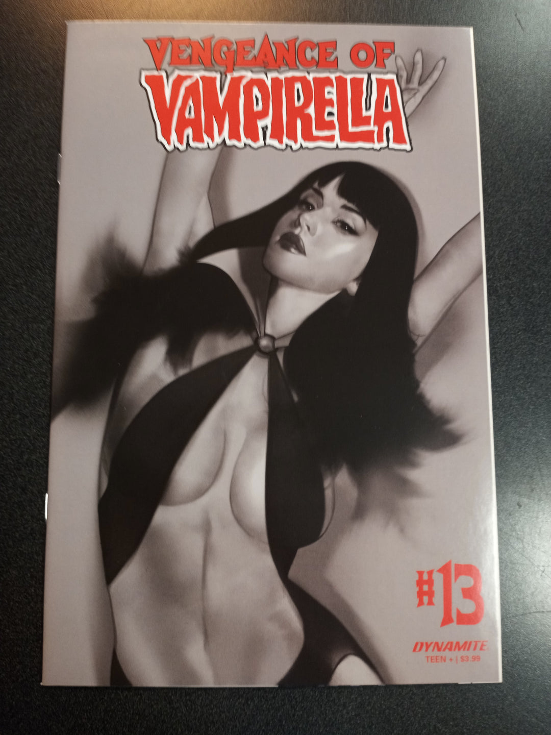 Vengeance of Vampirella #13 1:30 Oliver B&W Variant