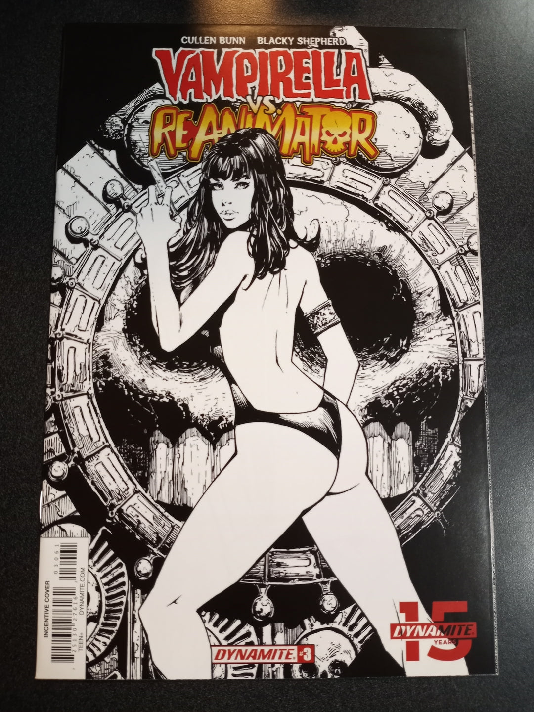 Vampirella Reanimator #3 1:20 Desjardins B&W Variant