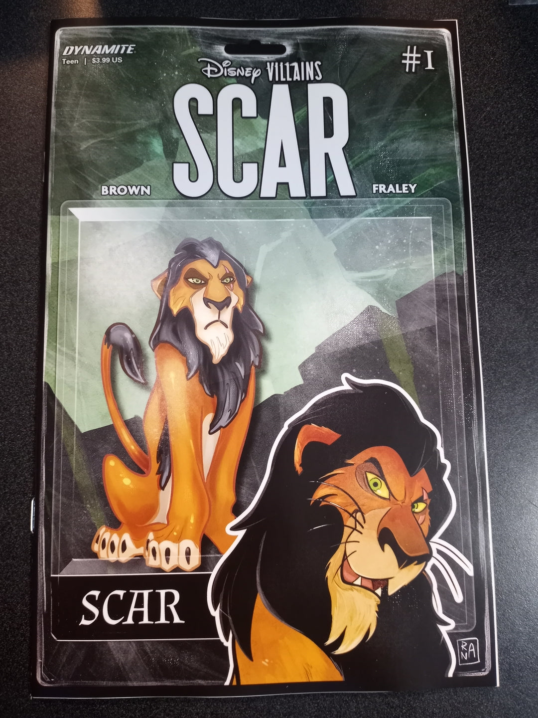 Disney Villains Scar #1 Cover L 30 Copy Variant Edition Action Figure
