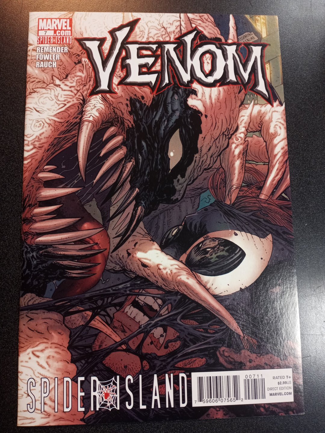 Venom (2011) #7 NM