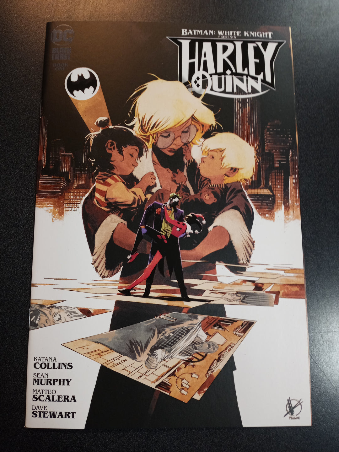 Batman White Knight Presents Harley Quinn #1 Scalera Variant