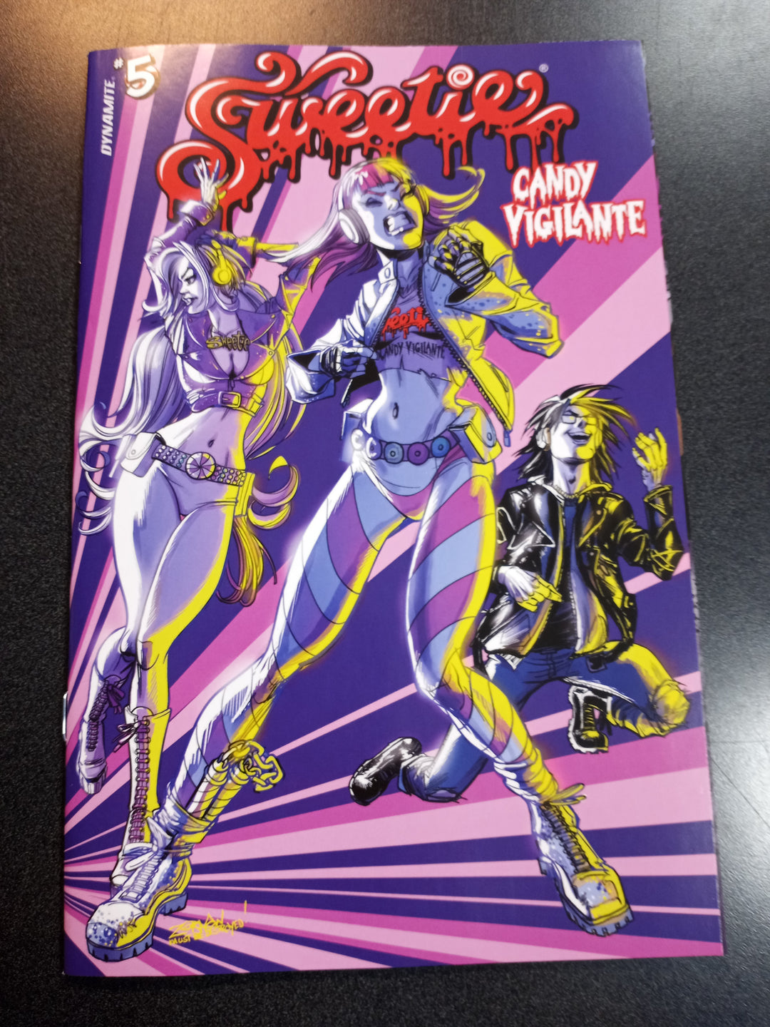 Sweetie Candy Vigilante #5 Cover A Zornow (Mature)